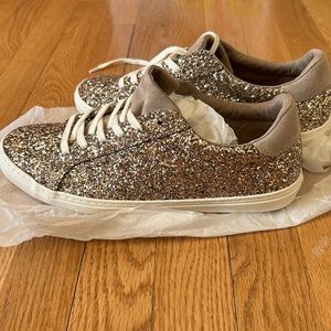 NWOT Old Navy Glitter Court Sneaker sz 8.5
